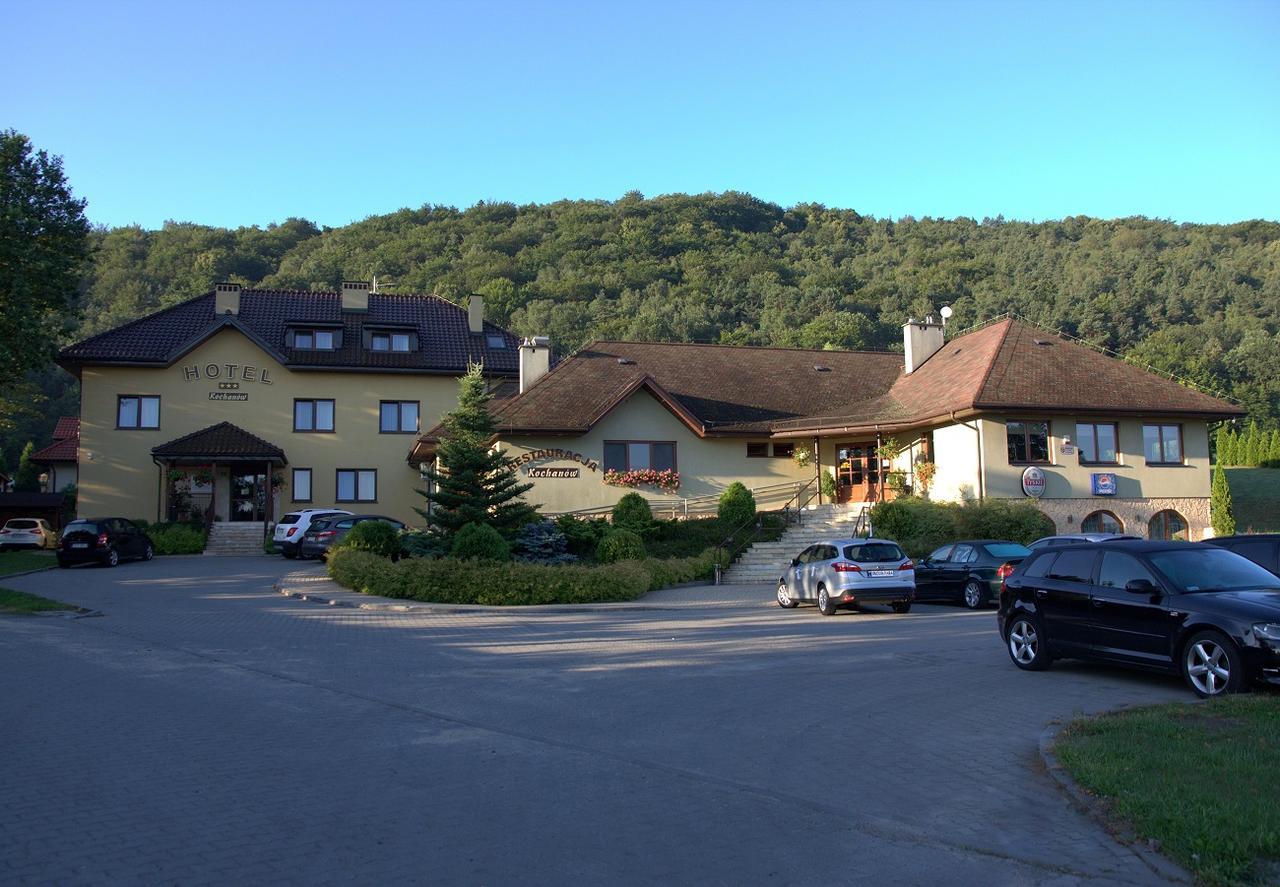 Hotel Kochanow Kochanow  Exteriör bild
